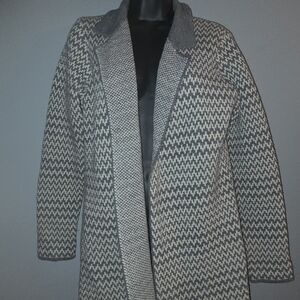 Made In Italy Cocogio Women's Gray Houndstooth Cardigan